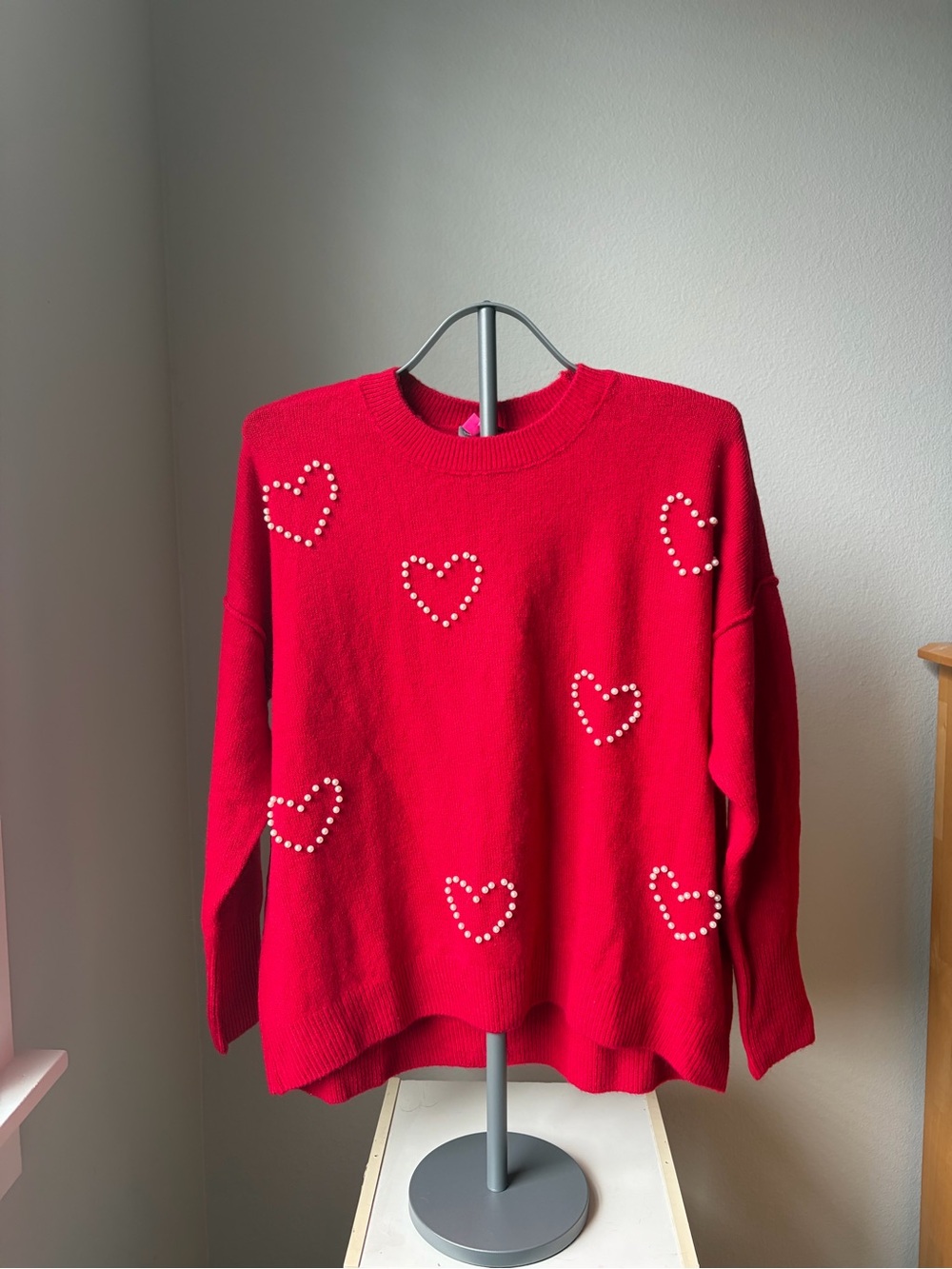 NWT Vince Camuto Red Pearl Heart Crewneck Sweater - M